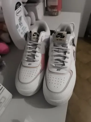 Zapatillas Nike Air Force 1 Mujer T42.5 Nuevas