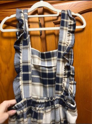 Mono de cuadros beige y azul