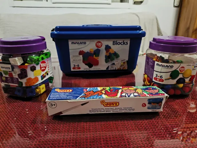 Lote educativo Miniland: Bloques y Pinturas
