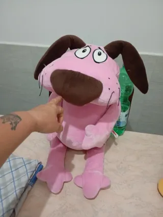 Pupazzo cane rosa peluche