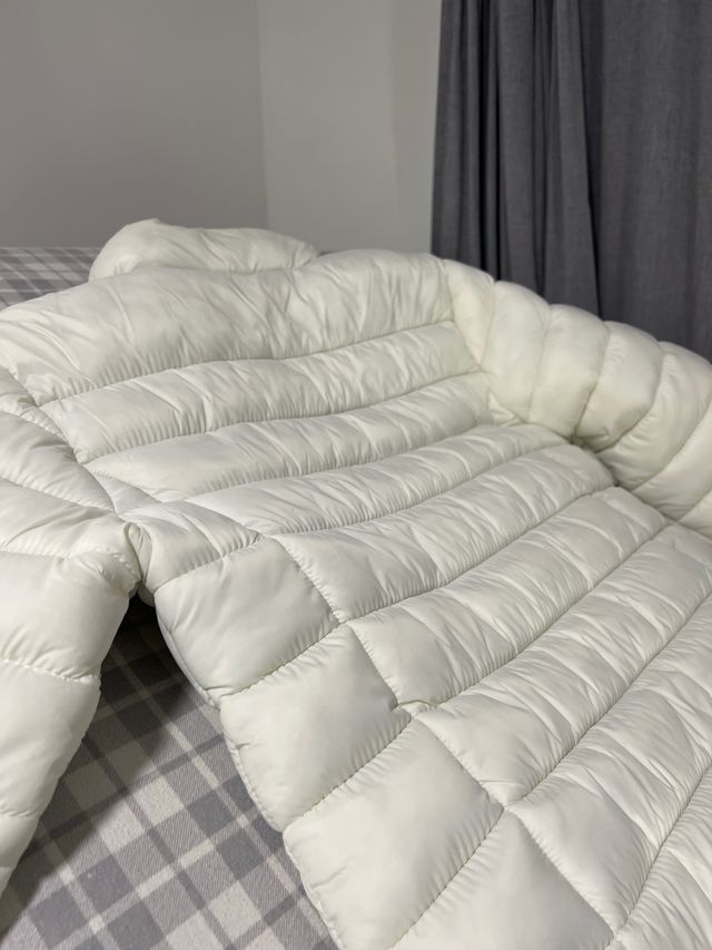 Chaqueta acolchada invierno blanca unisex