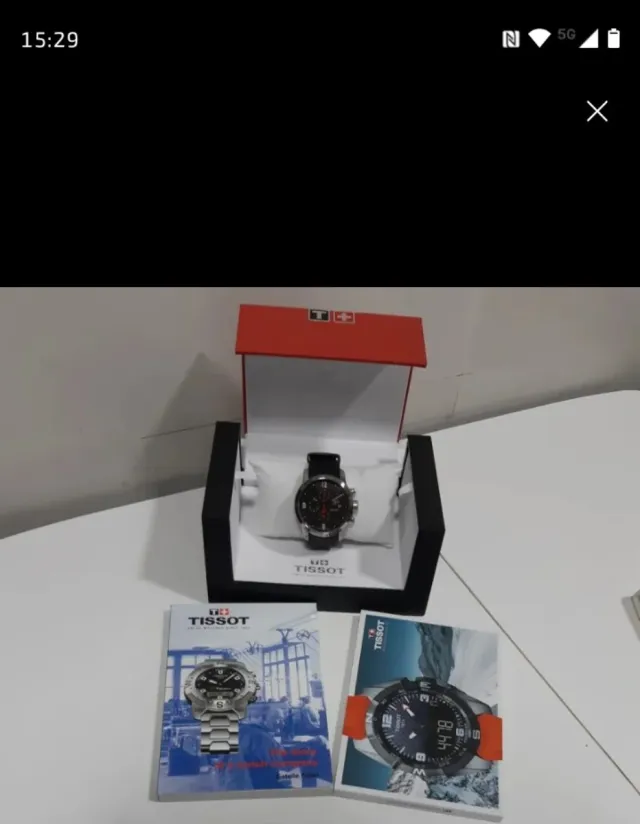 Reloj Tissot Automático Negro/Rojo