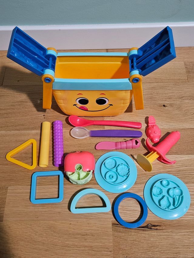 Play-Doh Cesta picnic