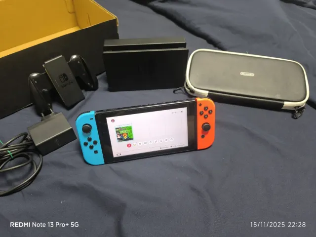 Nintendo Switch Rojo.Perfecta para regalar