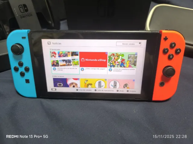 Nintendo Switch Rojo.Perfecta para regalar