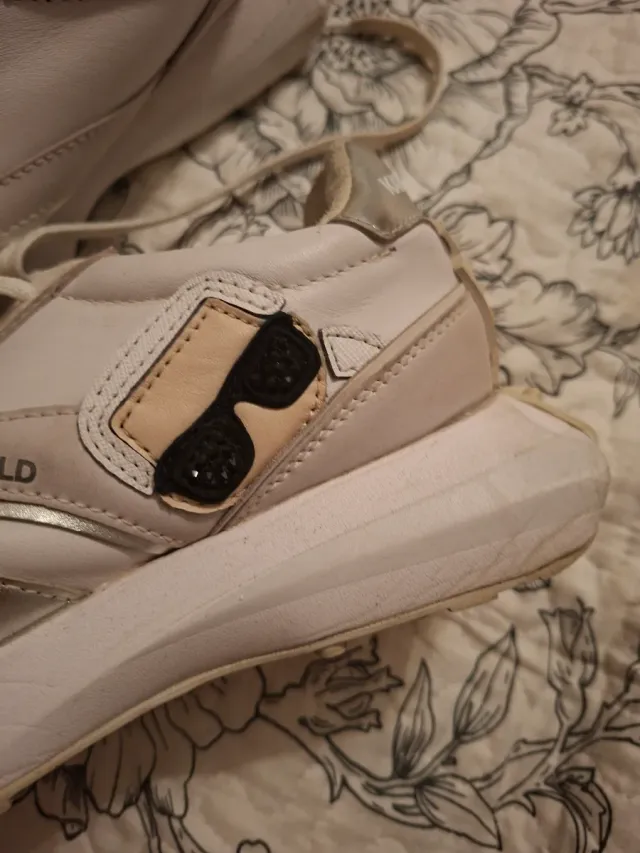 Sneakers Karl Lagerfeld bianche e argentate
