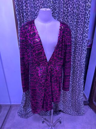 Vestido lentejuelas rosa y negro