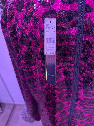 Vestido lentejuelas rosa y negro