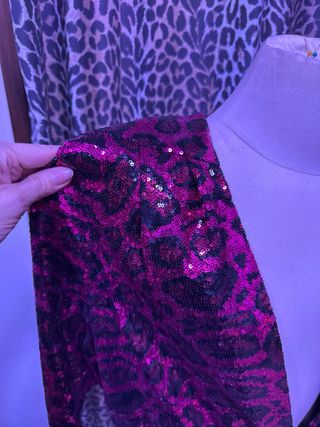 Vestido lentejuelas rosa y negro