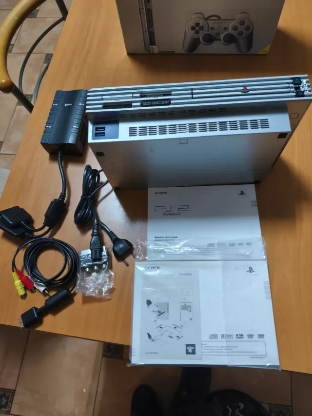 Pack PS2 Sony Plata