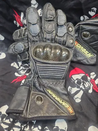 Guantes de Moto Garibaldi Cuero Carbono