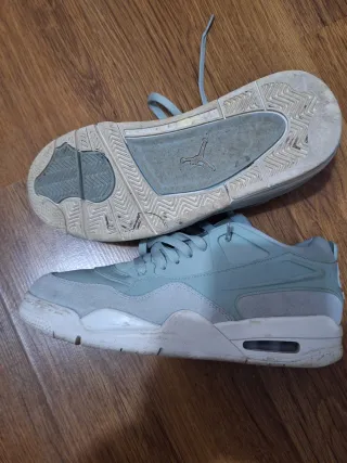 Zapatillas Nike Air Gris y Verde Azulado