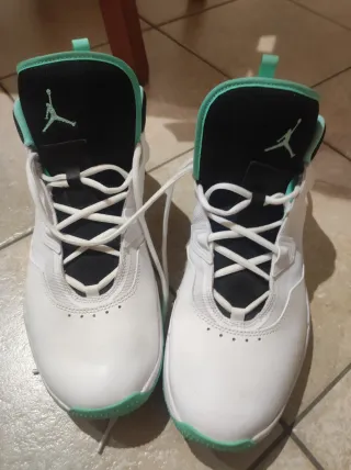 Scarpe Jordan Uomo Bianche e Teal