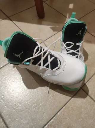 Scarpe Jordan Uomo Bianche e Teal