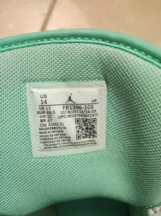 Scarpe Jordan Uomo Bianche e Teal