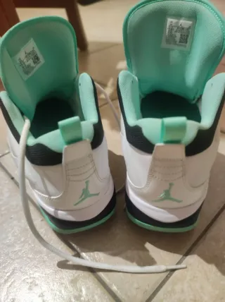 Scarpe Jordan Uomo Bianche e Teal