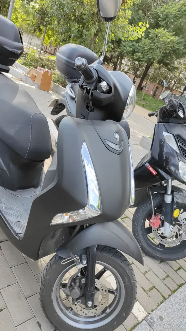 Yamaha D'elight 2023 Negra