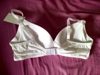 Sujetadores de lactancia gris y blanco