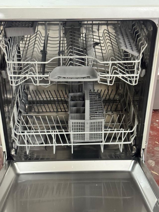 LAVAVAJILLAS MARCA BALAY EN INXO