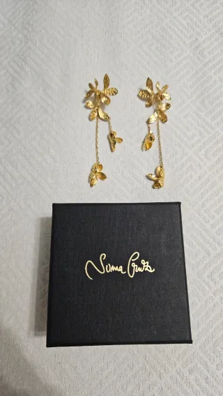 Pendientes Suma Cruz Frangipani Dorados