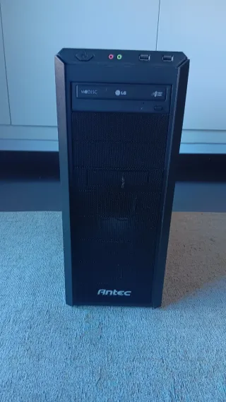 PC Gaming RX6600XT y Ryzen 5