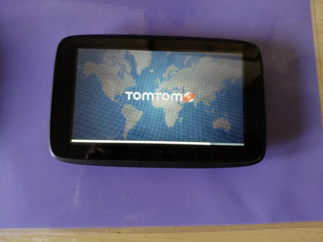 Navegador GPS TomTom GO 5200 Wi-Fi