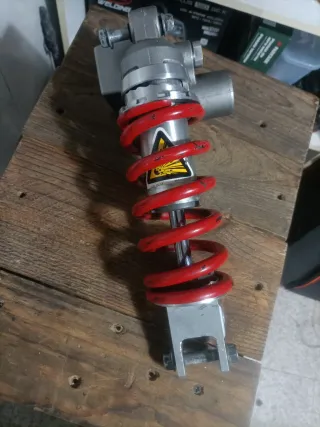 Amortiguador Suzuki GS 500