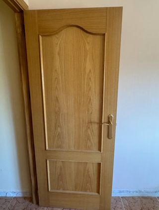 PUERTAS DE MADERA
