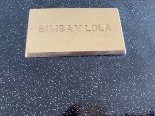 Bolso sobre  Bimba y Lola Negro Brillo