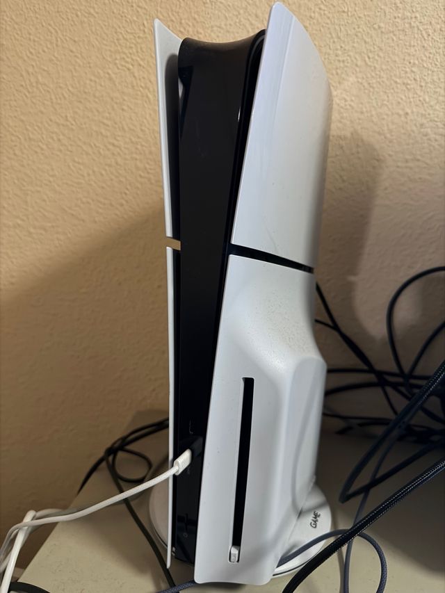 PS5 Slim Chasis D con caja