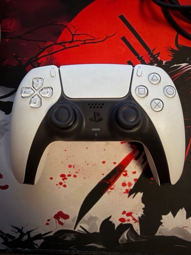 PS5 Slim Chasis D con caja