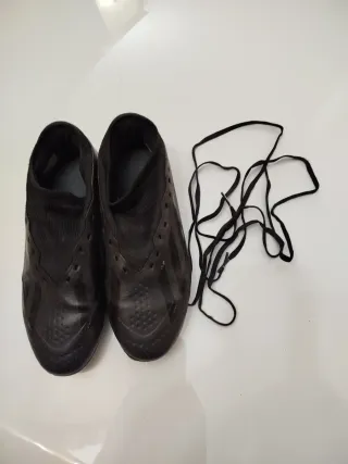 Scarpe da calcio nere