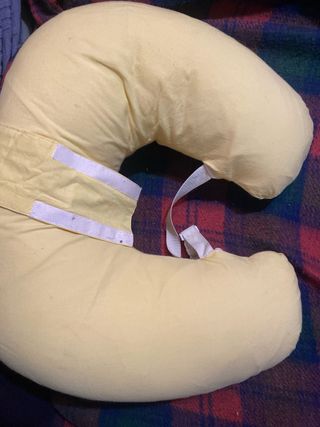 Cuscino allattamento giallo