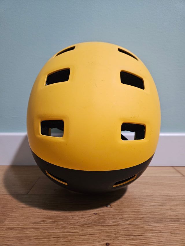Casco infantil Btwin amarillo