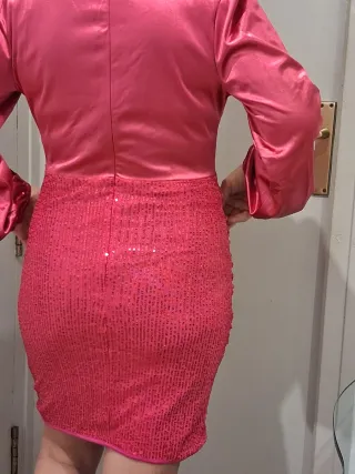 Vestido fiesta rosa satinado lentejuelas