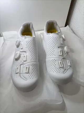 Zapatillas Ciclismo Carretera Blancas T-45