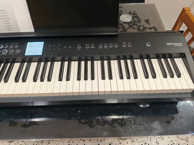 Roland FP-E50 COME NUOVO. IMPORTA SUONI ZENCORE