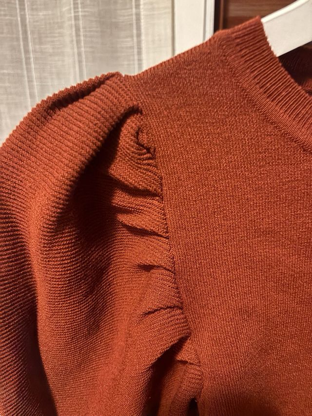 Camiseta Stradivarius manga abullonada S