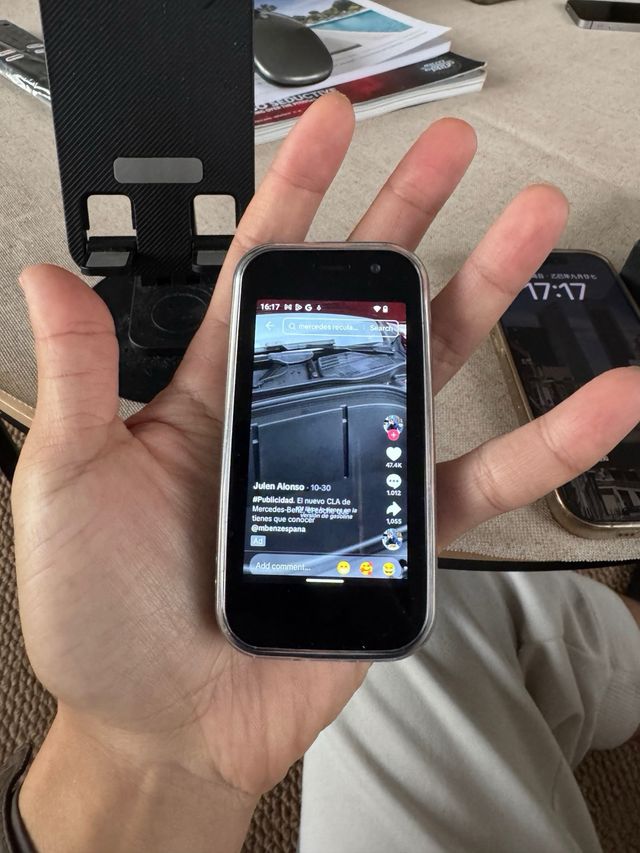 Mini Teléfono Móvil Rosa/Morado