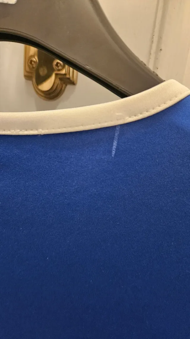 Camiseta niño Adidas azul y blanca 13-14 años