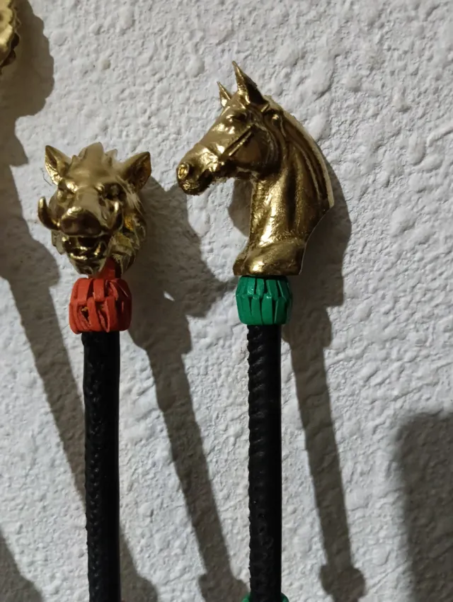 Bastones decorativos dorados