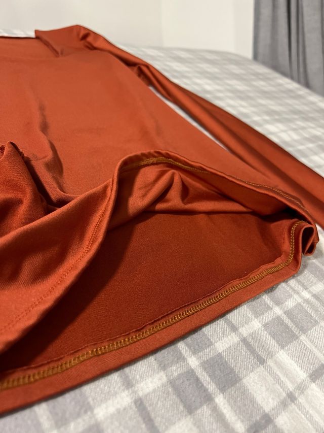 Camiseta manga larga naranja Tipo licra