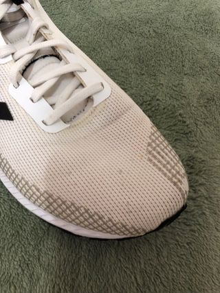 Zapatillas Adidas Blancas y Negras