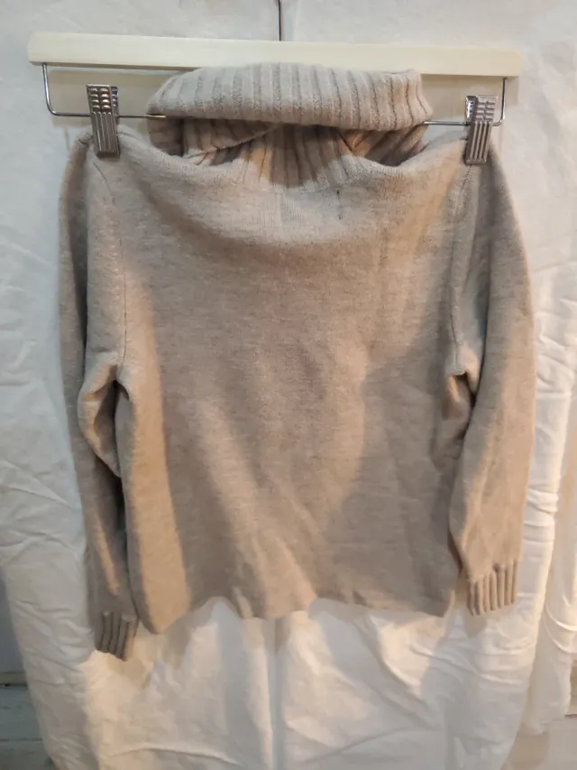 Jersey Lana Merino Cuello Cisne Beige