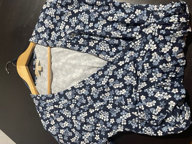 Vestido Michael Kors floral azul y blanco