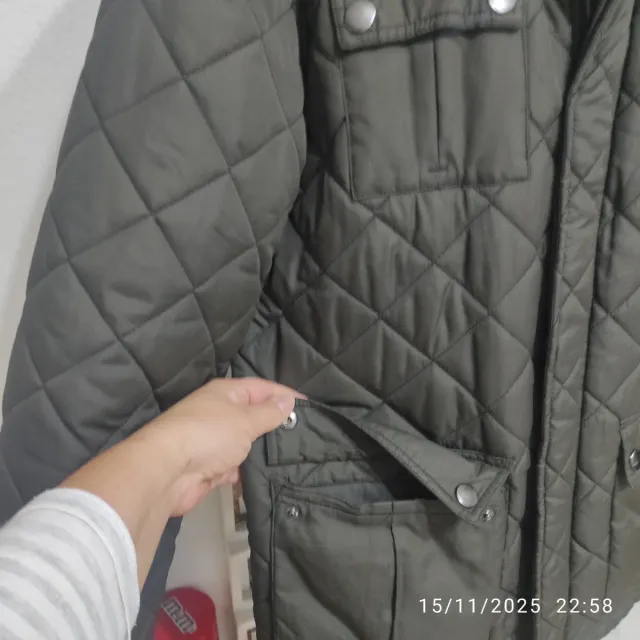 Chaqueta guateada Essentials Talla M