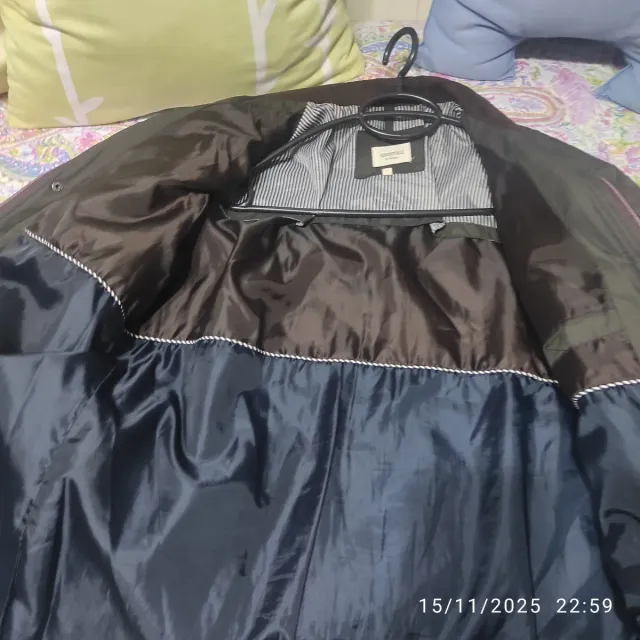 Chaqueta guateada Essentials Talla M