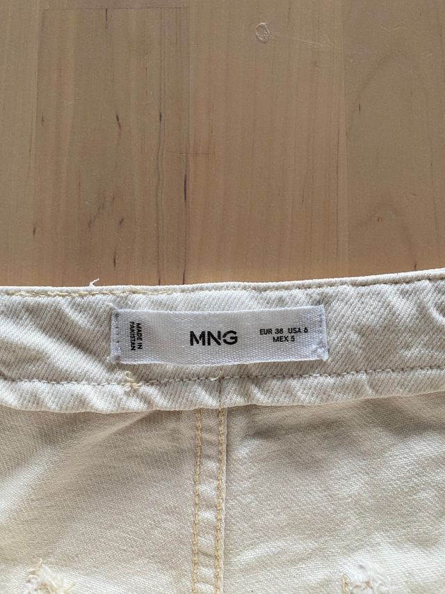 Vaqueros Mango beige como nuevos