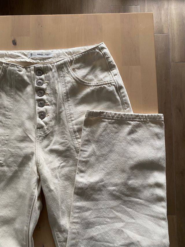 Vaqueros Mango beige como nuevos