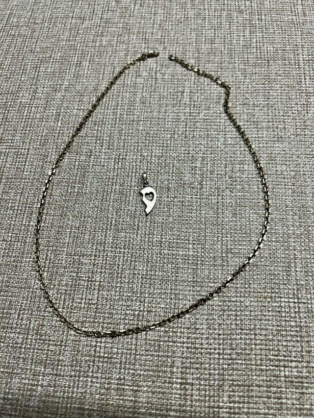 Catena in argento con ciondolo a mezzaluna